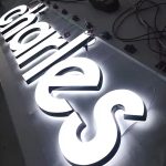 Avisos en Acrilico